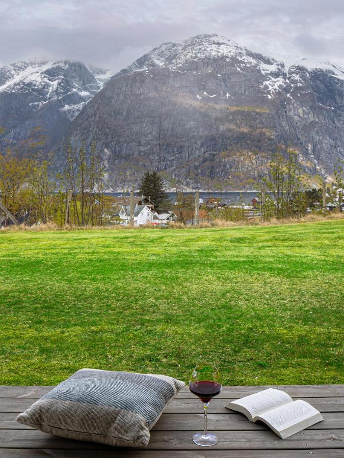 Eidfjord Hotel Exterior photo