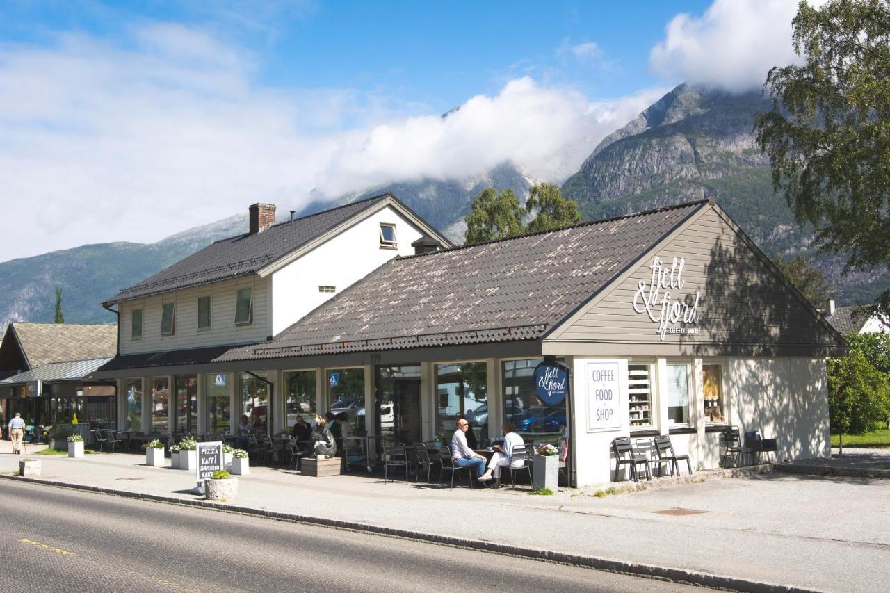 Eidfjord Hotel Exterior photo